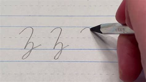 what does z look like in cursive